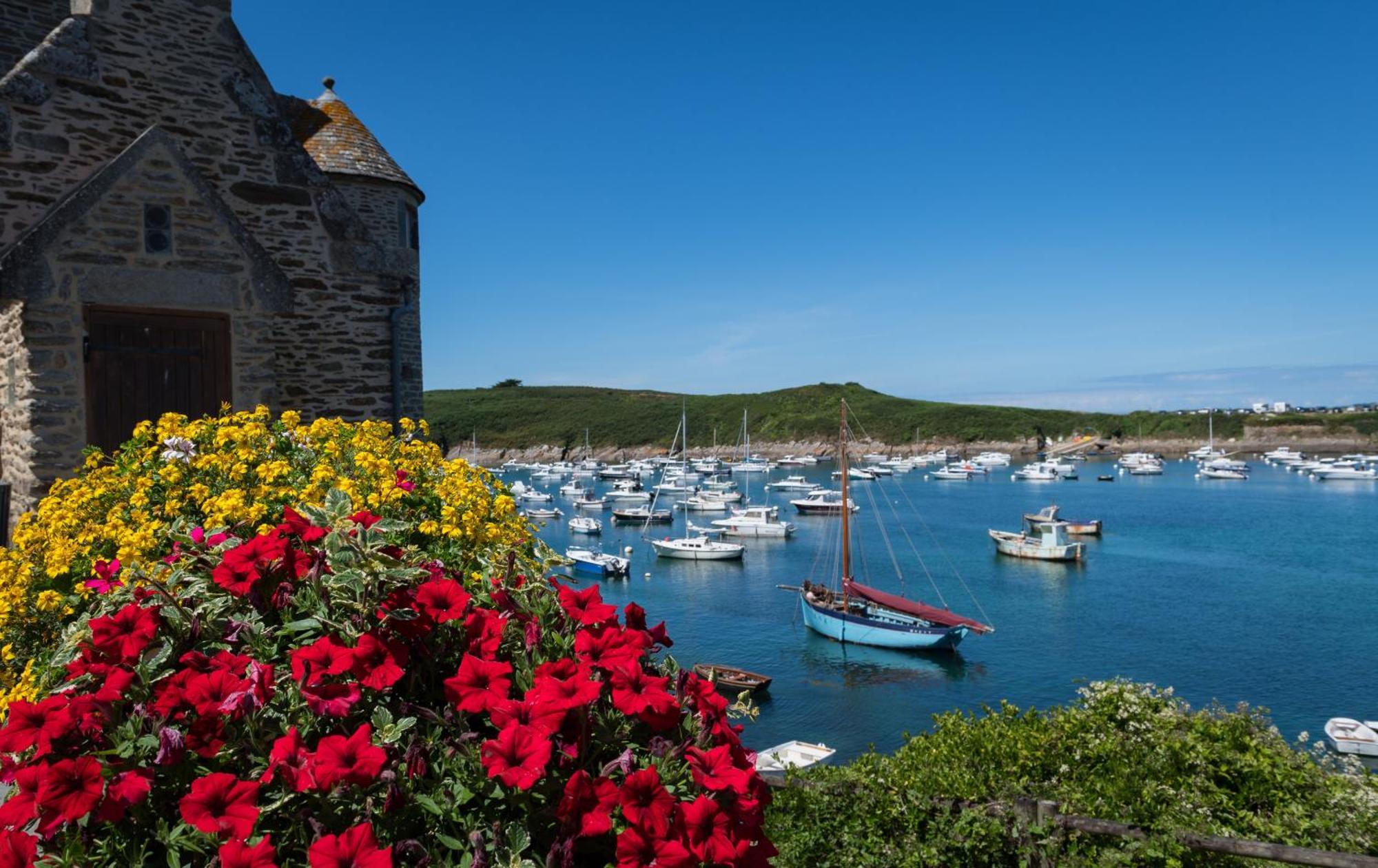 Gwel Ar Mor - Jolie Maison De Charme Renovee Proche Du Port Lanildut Extérieur photo